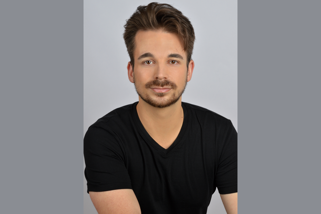 Portraitfoto - wenn Link vorhanden, führt dieser zur Website der Person